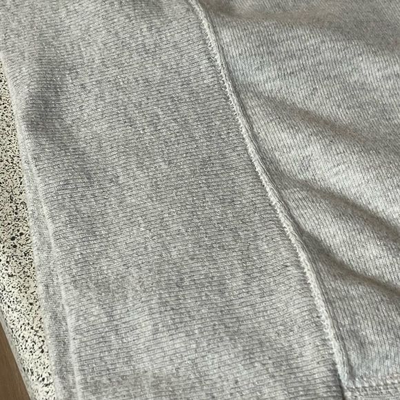 Champion reverse weave single colour tag - Picture 7 of 13